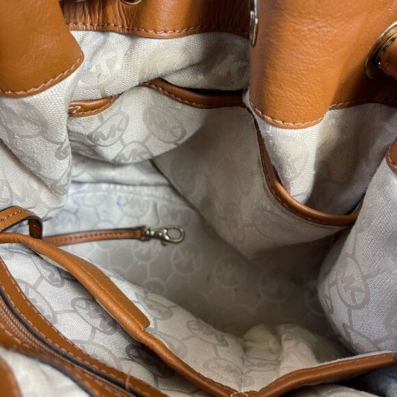 Michael Kors canvas faded gold shoulder bag Gold Threads Drawstring Rope Tassels - Picture 10 of 16